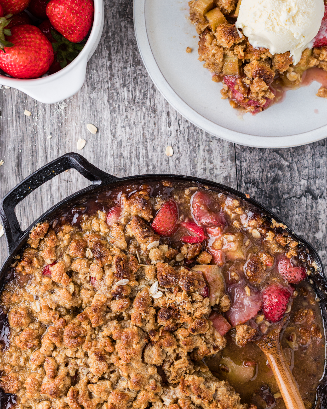 gluten-free strawberry rhubarb crisp